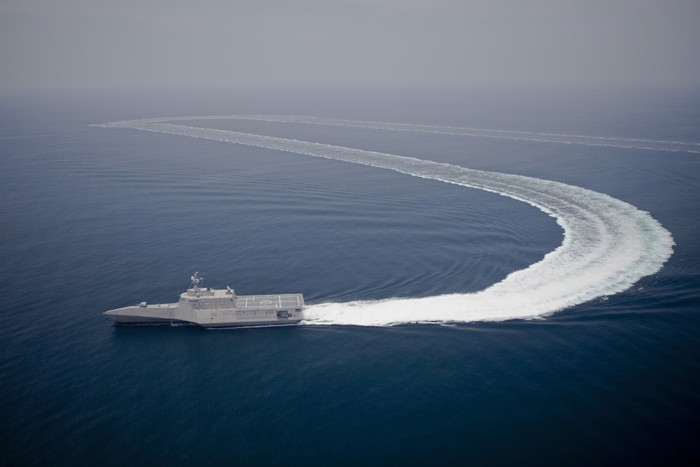Siêu hạm tàng hình, tác chiến ven bờ USS Independence (LCS 2) của Hải quân Mỹ
